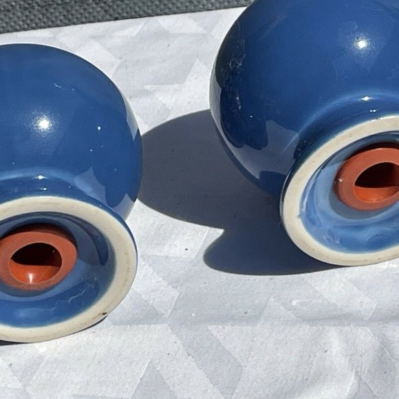 Set of Blue Salt & Pepper Shakers Round Spherical - Picture 3 of 6